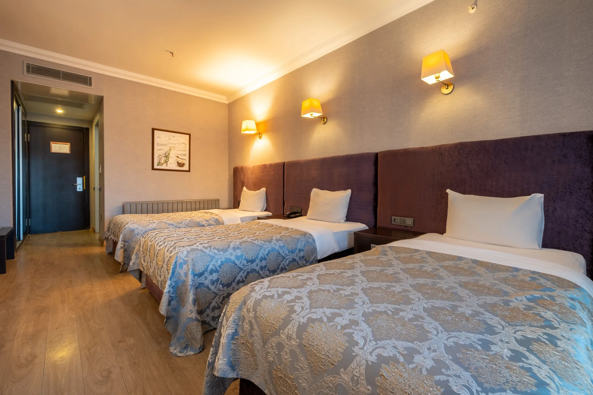 Triple Room