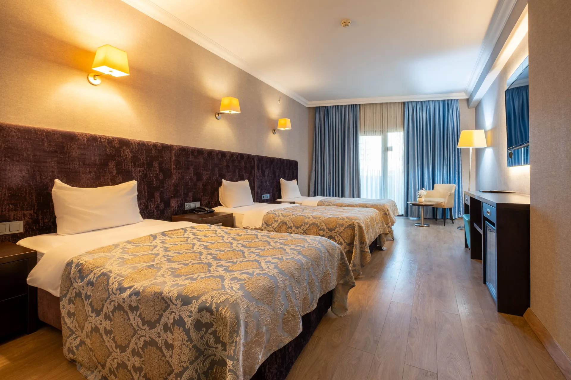 Triple Room